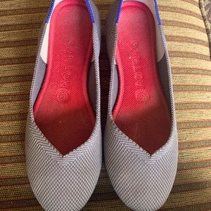 Rothy’s size 8 GUC charcoal flats